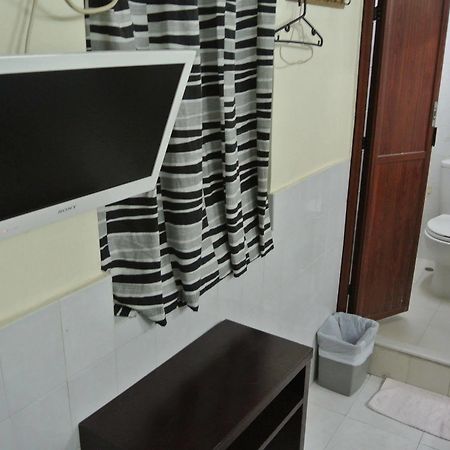 Fortunate Guest House Гонконг Экстерьер фото